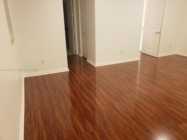 Foto del edificio - 2574 SW 81st Terrace