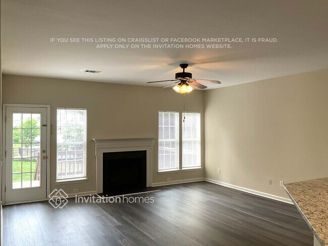 Foto del edificio - 8515 Castledown Dr