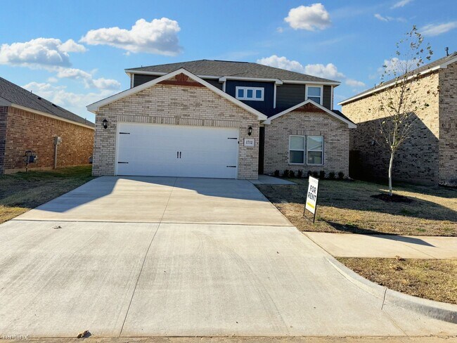 Building Photo - 4 br, 2.5 bath House - 1712 Amaranth Ln