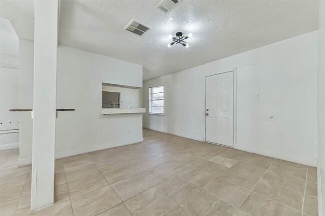 Foto del edificio - 11411 Murr Way