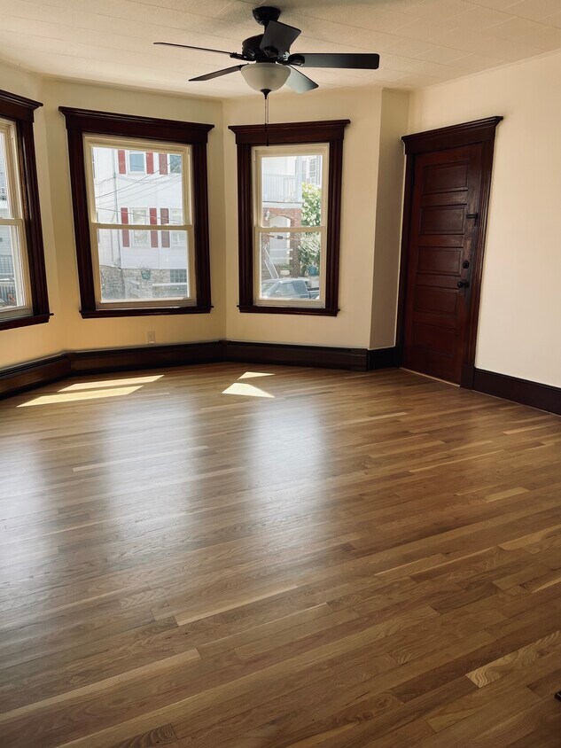 279 Shaw St Unit 1, New Bedford, MA 02745 Apartments in New Bedford