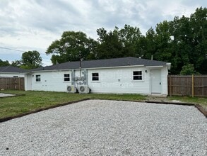 Building Photo - 520 S Connor St