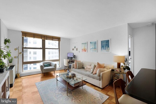 Foto del edificio - 1260 21st St NW