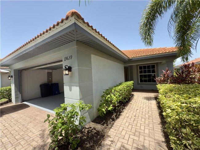 Building Photo - 19639 Villa Rosa Loop