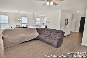 Foto del edificio - 14639 Semele