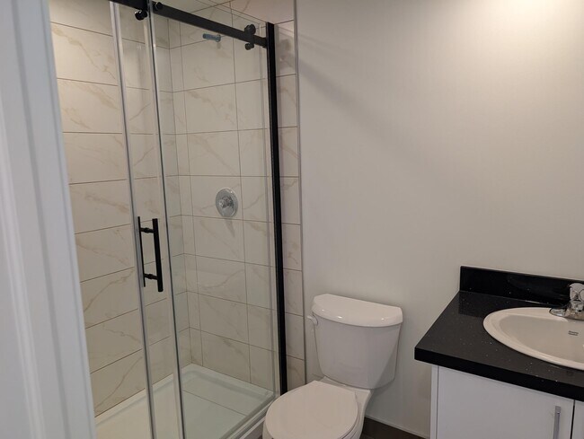 Building Photo - Newly built beautiful bachelor apartment for rent