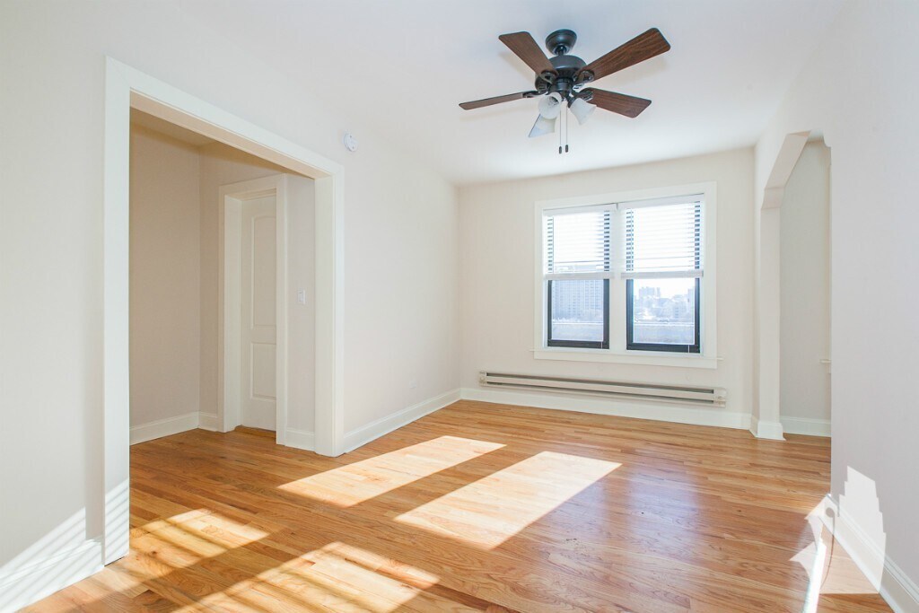 Primary Photo - 600 W Patterson Ave