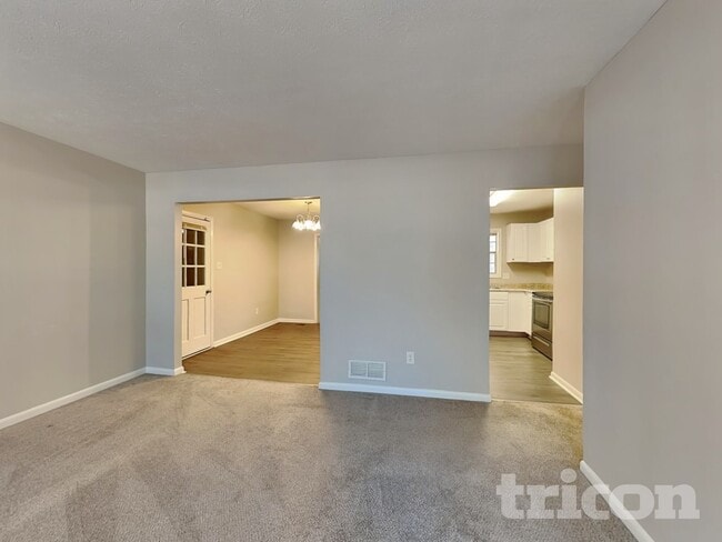 Foto del edificio - 1382 Peggy Ln NW