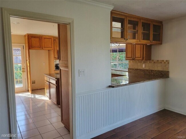 Building Photo - 3 br, 3 bath House - 5245 Somerset St