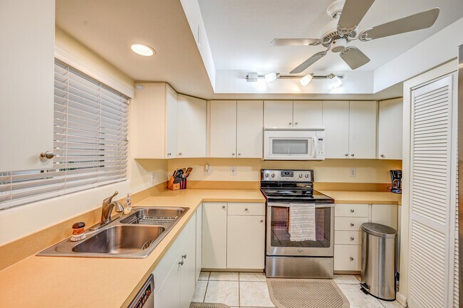 Building Photo - 1820 Bald Eagle Dr