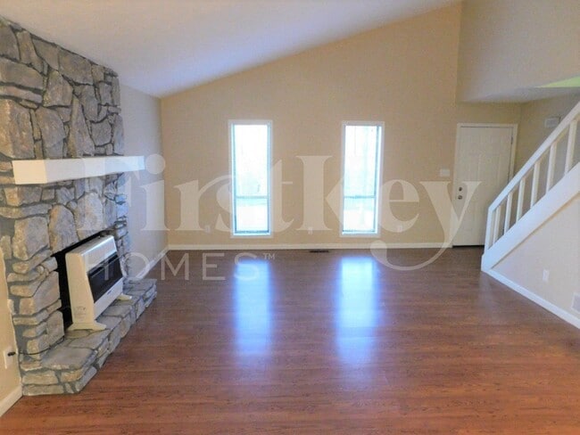 Foto del edificio - 212 Trickum Hills Ln