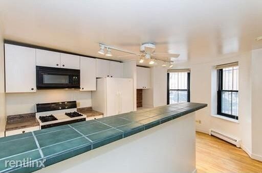 Building Photo - 1 br, 1 bath Condo - 370 Columbus Ave Unit 2A