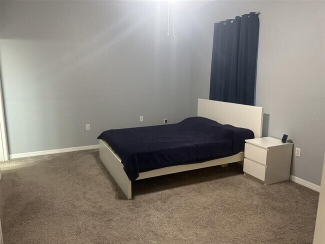 Building Photo - 5009 Sunridge Palms Dr