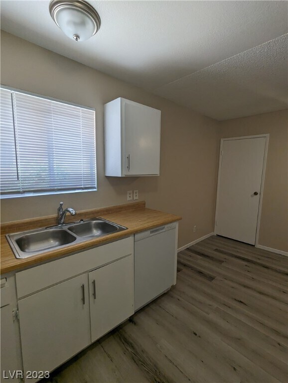 Foto del edificio - 1609 Cordoba Ln