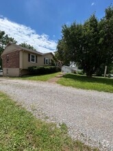 Building Photo - 238 Sunny Acre Dr