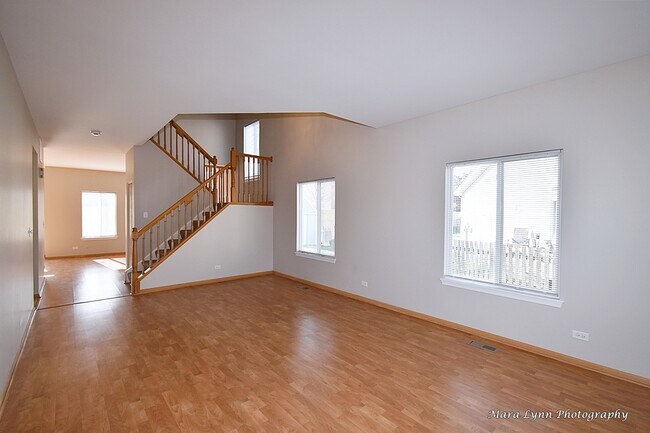 Building Photo - 2824 Wheatland Ct