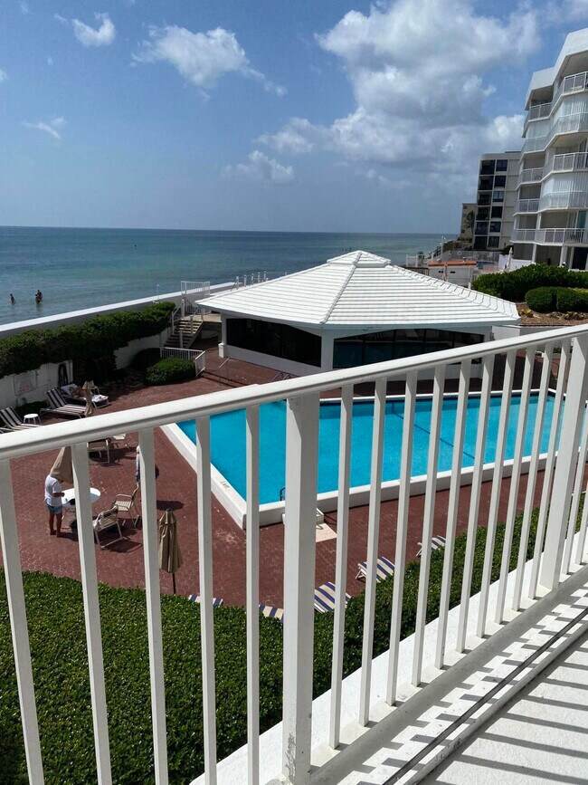 Foto del edificio - 3590 S Ocean Blvd