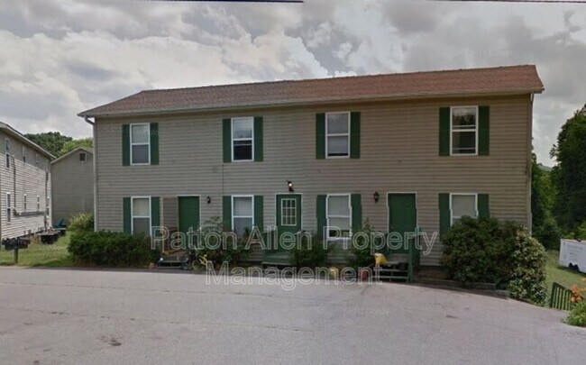 Foto del edificio - 3 Wesley Branch Rd