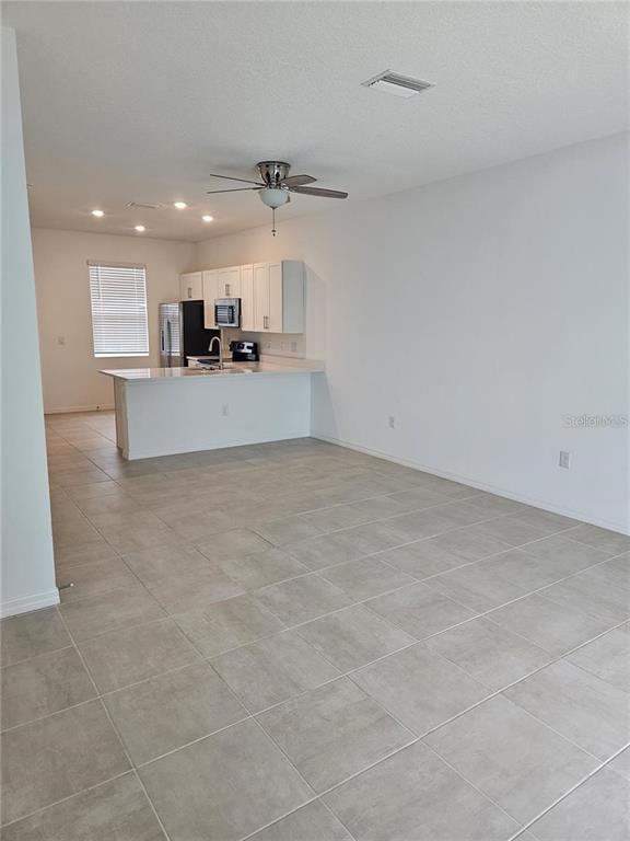 Foto del edificio - 8520 Daybreak St