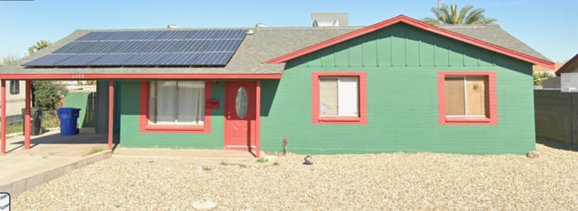 Centrally Located In Phoenix - Centrally Located In Phoenix House