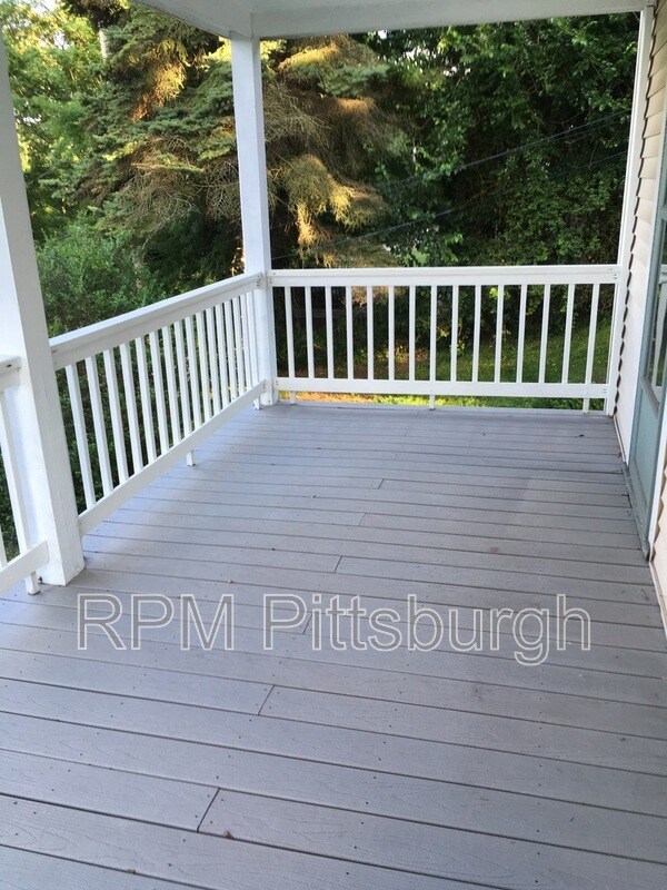 Foto del edificio - 2244 Lehigh St