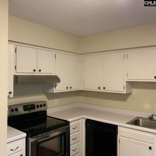Building Photo - 1413 Cactus Ave