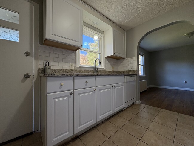 Foto del edificio - 600 Wadsworth St