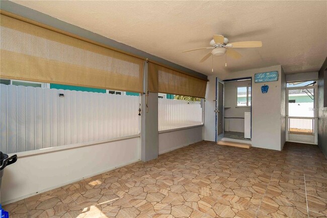 Building Photo - 446 46th Ave