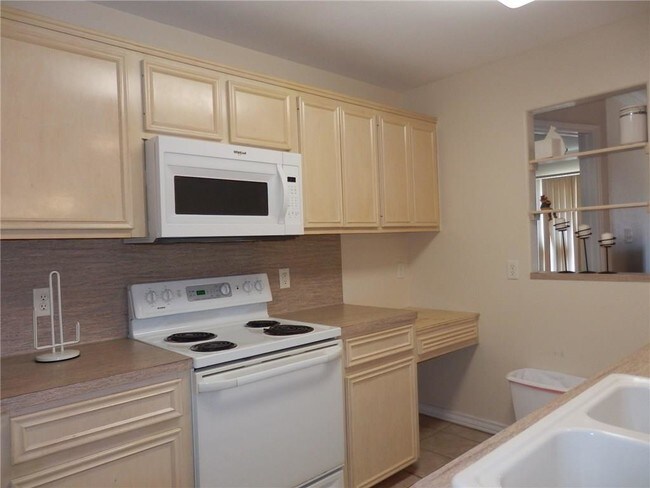 Building Photo - 15426 Grass Cay Ct