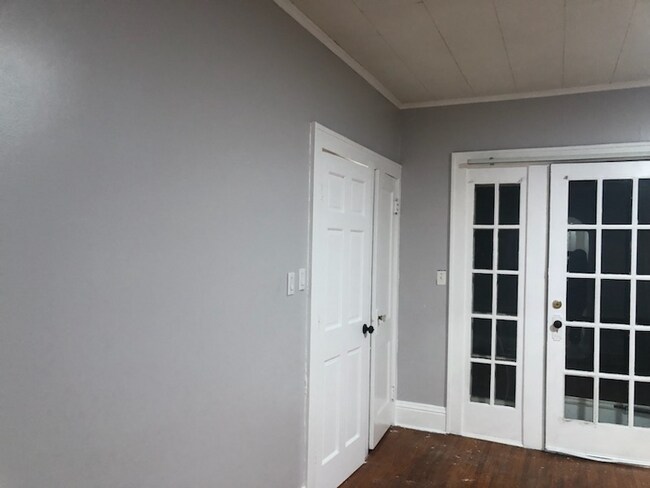 Building Photo - 48 Parkside Ct