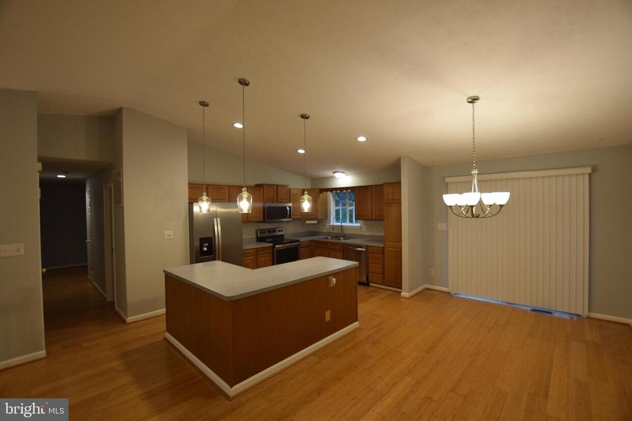 229 Pawnee Ln, Lusby, MD 20657 House Rental in Lusby, MD