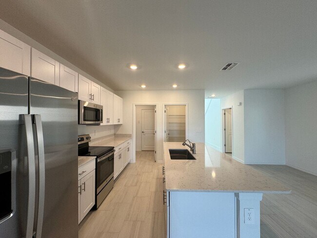 Building Photo - 11656 Radiant Shore Loop