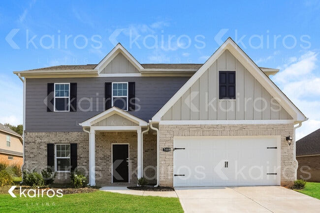 Building Photo - 7008 Pinehurst Way N