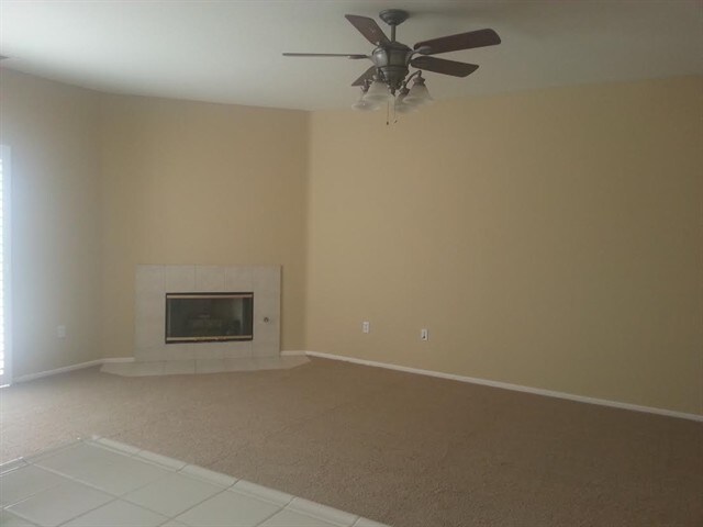 Foto del edificio - 619 Cherry Valley Acres