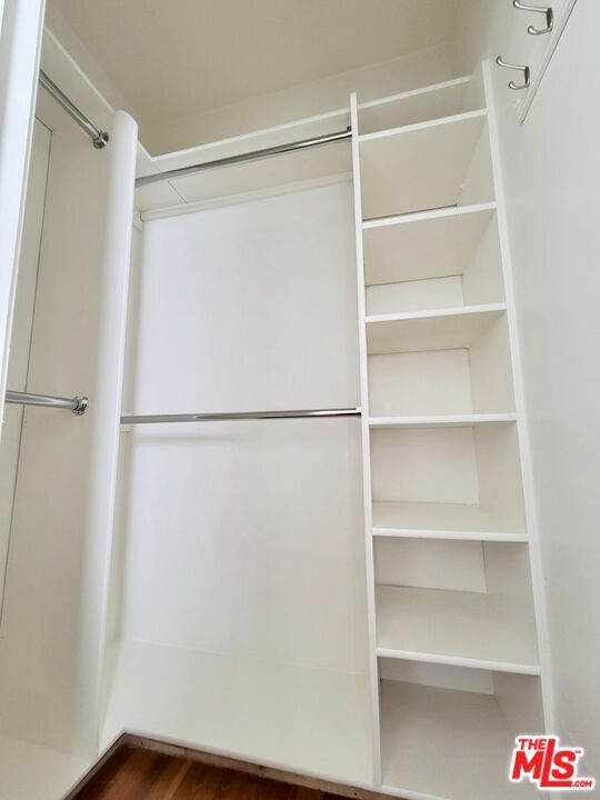 Foto del edificio - 639 Cochran Ave