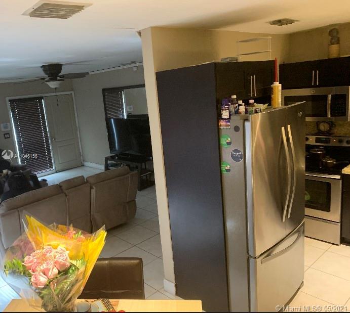 Foto del edificio - 1768 NW 154th St