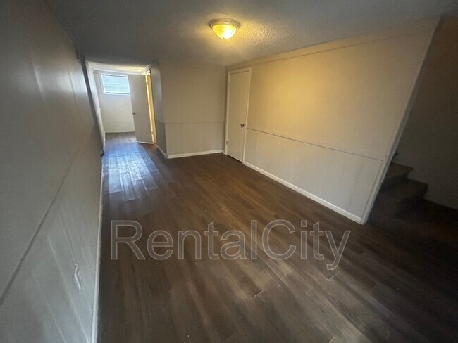 Foto del edificio - 26 Oakridge Dr