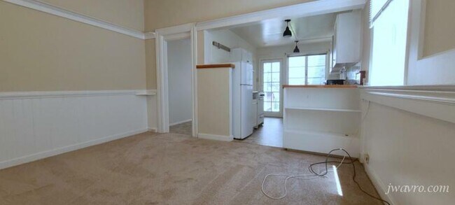 Building Photo - 2906 Van Ness Ave