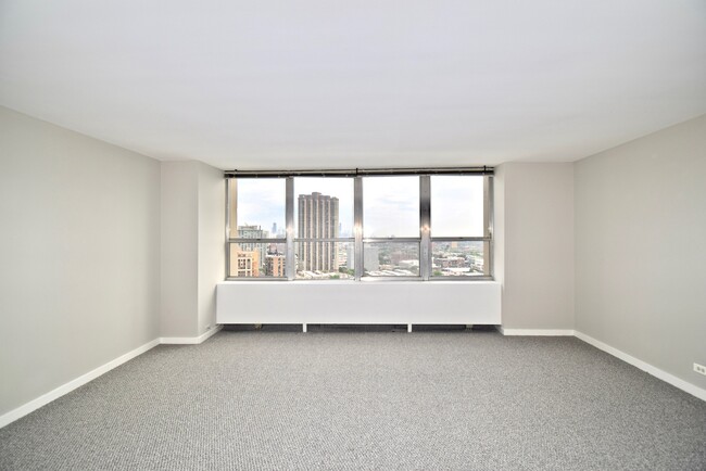 Building Photo - 655 W Irving Park Rd