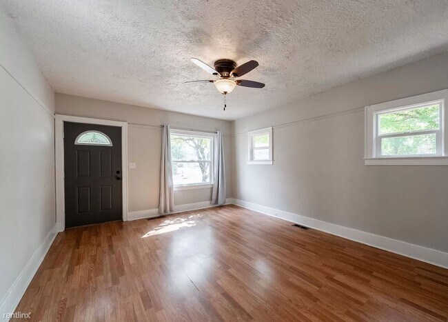 Building Photo - 2 br, 1 bath House - 595 15th Street North...