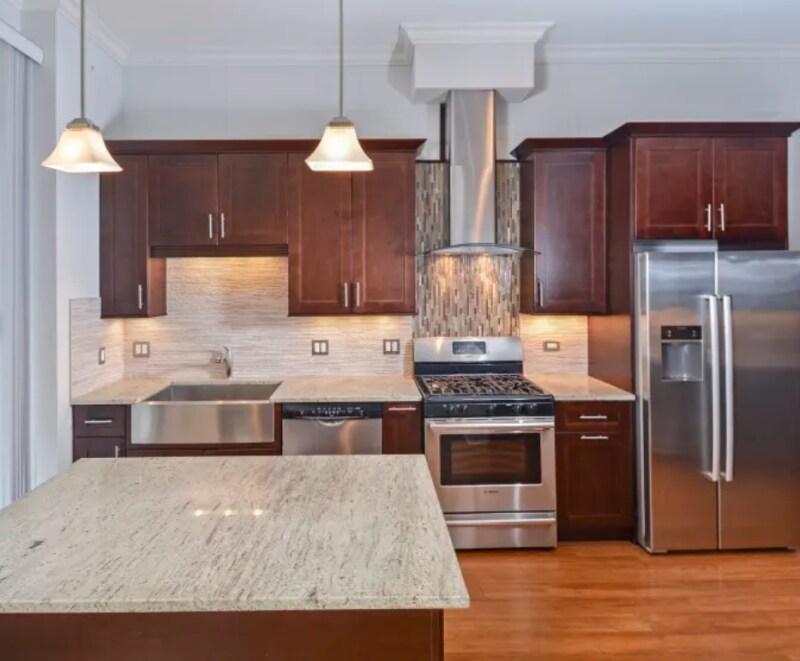 Foto principal - 1060 W Madison St