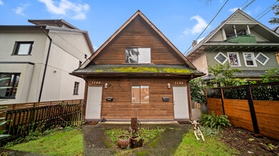 Building Photo - 1148 13th Av E