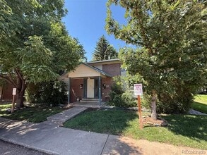 Building Photo - 1309 Burton Ct
