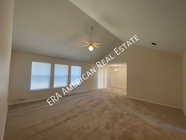 Building Photo - 7468 Woodmont Rd