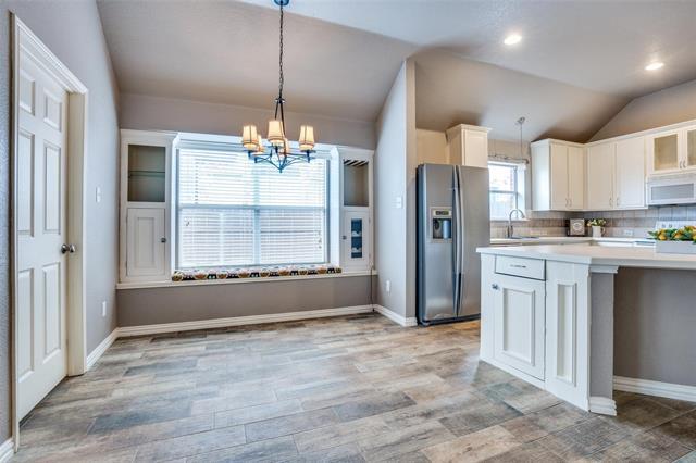 Foto del edificio - 6100 White Pine Dr