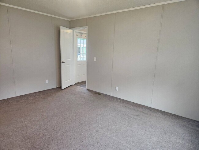 Foto del edificio - 2900 N Apperson Way