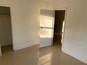Foto del edificio - 628 NW 14th Ave