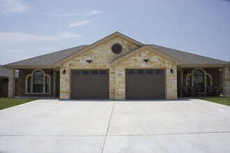 Building Photo - 4705 Passion Flower Loop