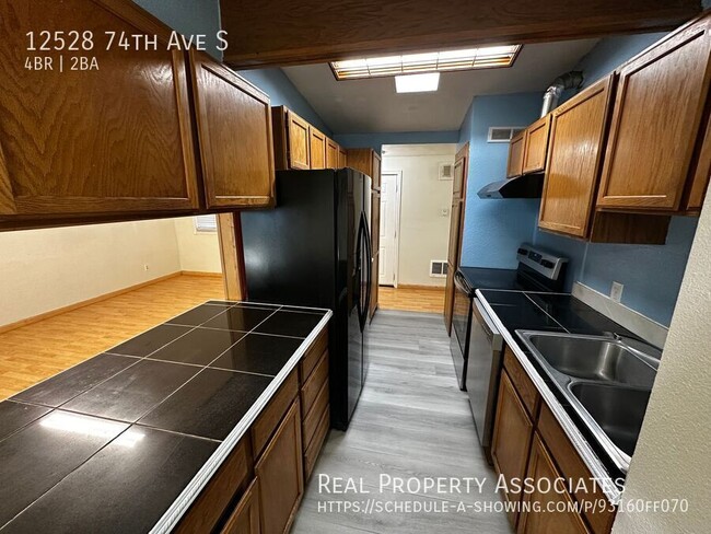 Foto del edificio - 12528 74th Ave S