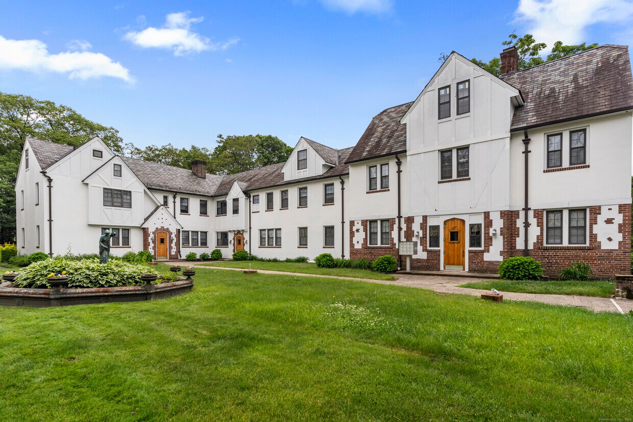 Foto principal - 623 Whitney Ave